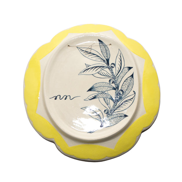 金色の花模様皿 大野美 記念品 越前 金箔桜絵 飾り皿（皿立付） – 漆器