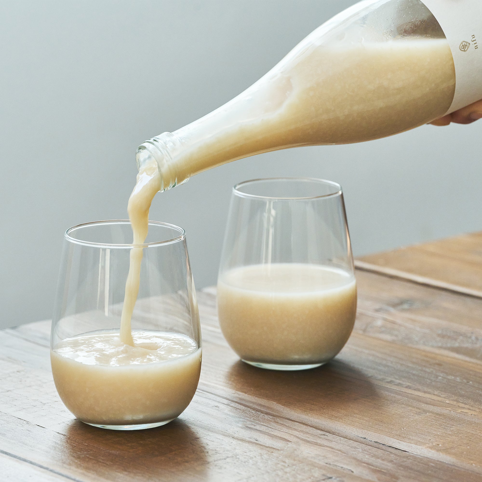 お米の粒立ちを感じる、とろっとした心地よい飲み口