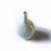 1. 高さ約13.6×底面直径約4cm