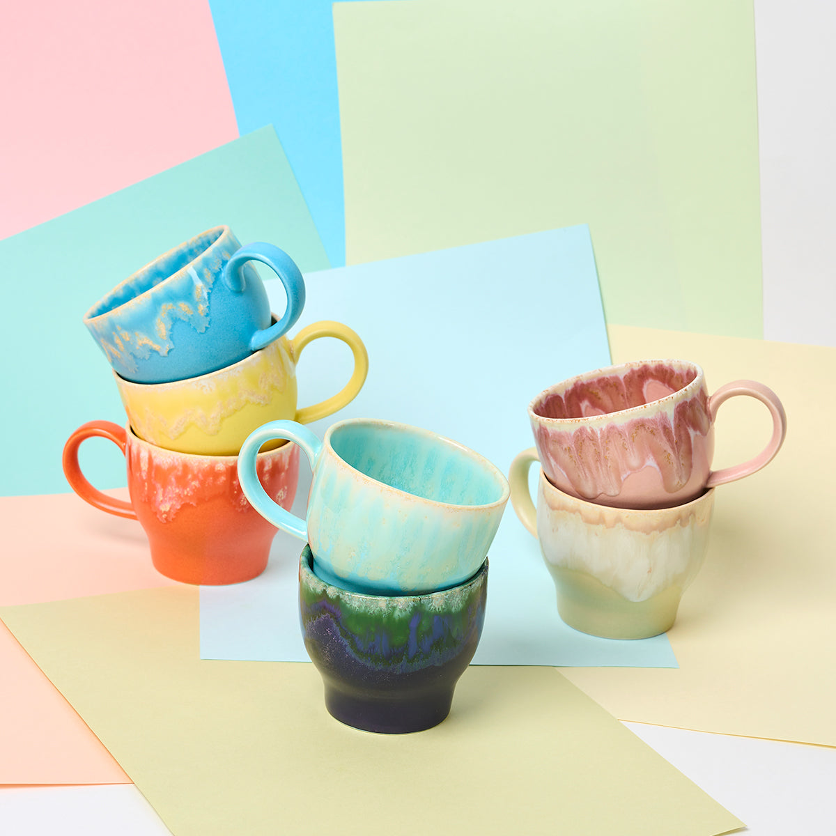 ＜NAOKO HATA CERAMICS＞　滴る釉薬の表情と鮮やかな色彩