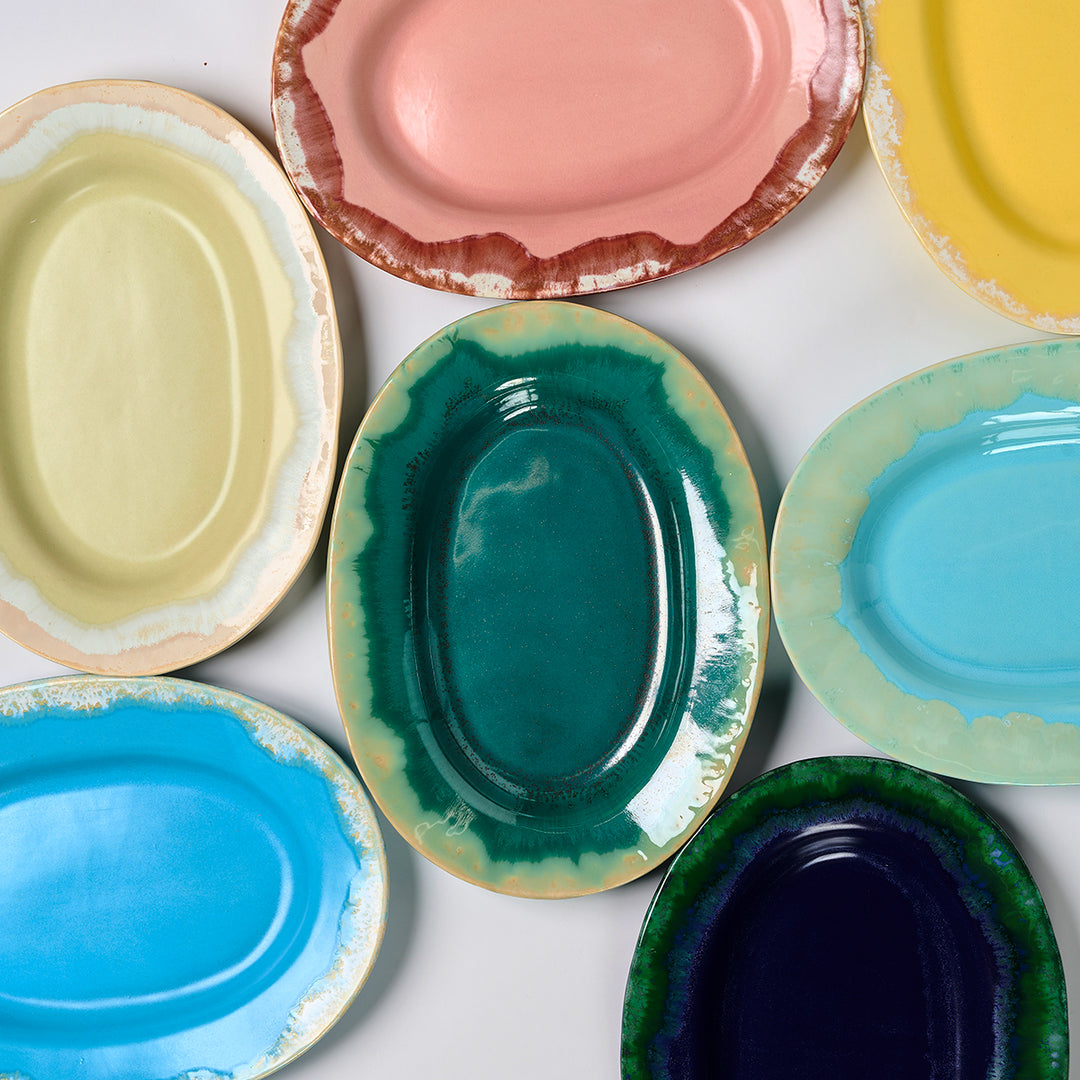 NAOKO HATA CERAMICS 食卓の主役になる釉薬の表情とポップカラー