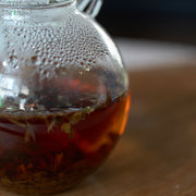 ＜クラフト・ユー＞　茶葉を踊らせ風味を引き出す耐熱ガラスポット