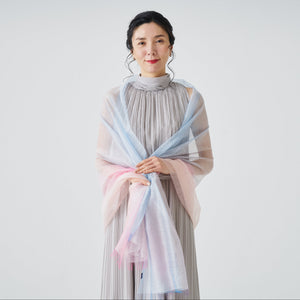 グッドデザイン賞】muto シルクカシミヤストール 「GOKUSAI」｜ 軽さと