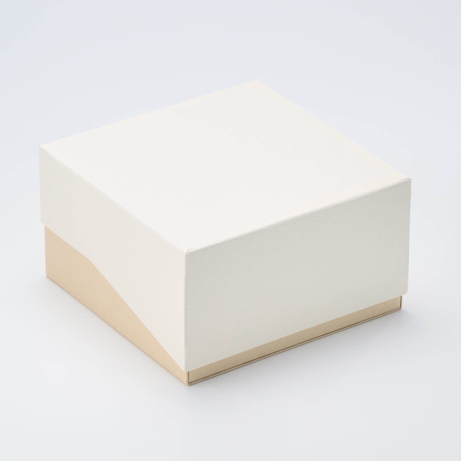 小サイズ：お届け箱（20cm×20cm×11㎝）