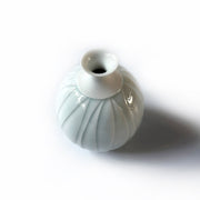 2. 高さ約11.8×底面直径約4cm