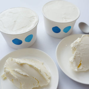 【チーズ食べ比べセット】　内容<br>クリームチーズ ×3個、マスカルポーネチーズ ×3個<br>※12個セットは各6個ずつ