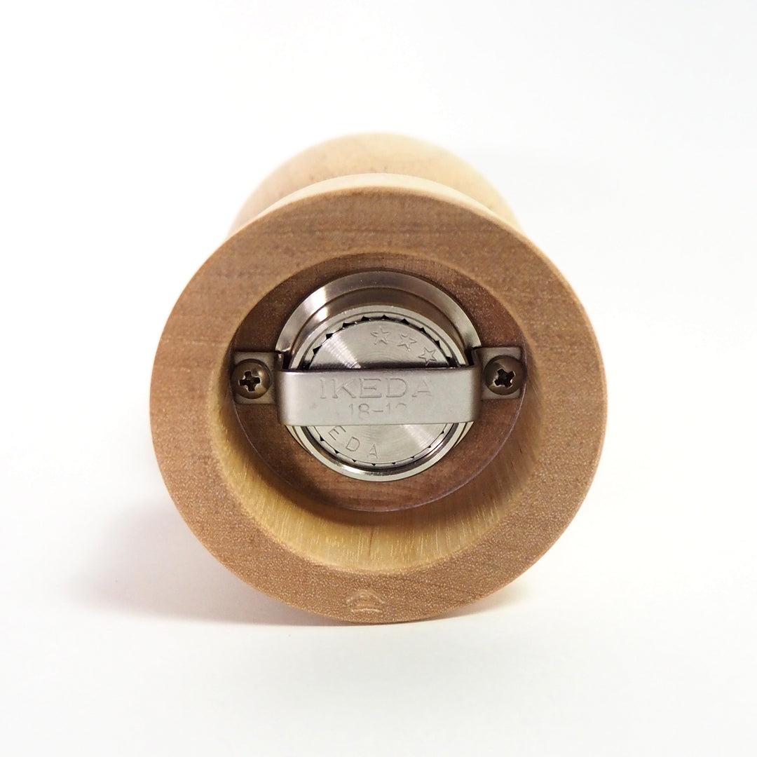 木工ヤマニ デザインと使い心地を兼ね備えた「ソルトミル」 – By Emotion