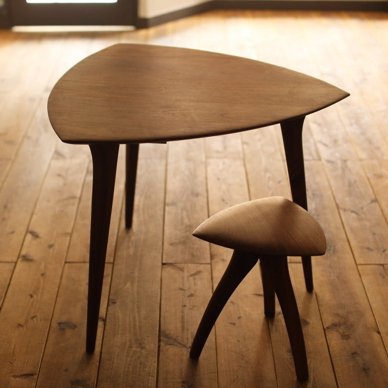 KOMA Pick Stool – By Emotion