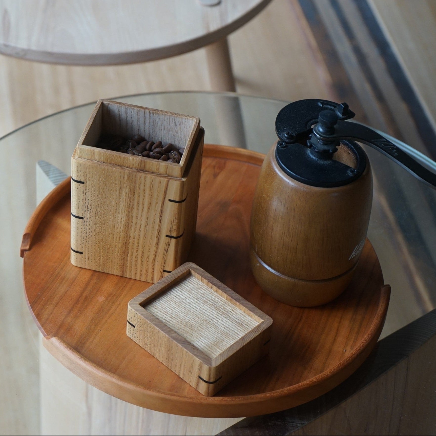 82a5c70b9b7a4aa109722824abbf93