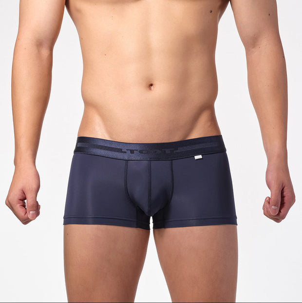 ネイビー　（着用：前面）