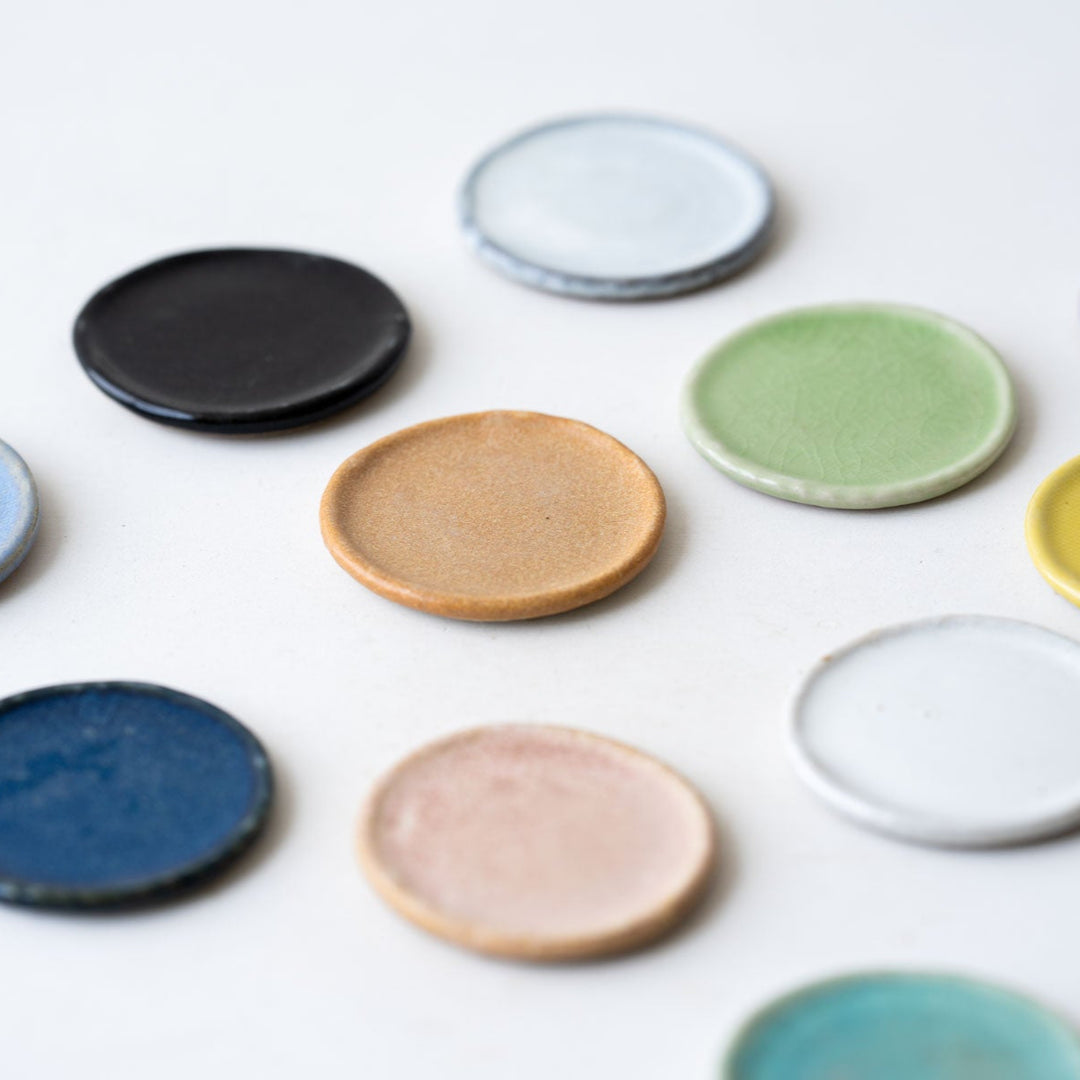 門司の梅花石　2個　(値下げしました！) 石木花 長寿梅（受け皿セット） 手のひらサイズの新しい盆栽 – By Emotion