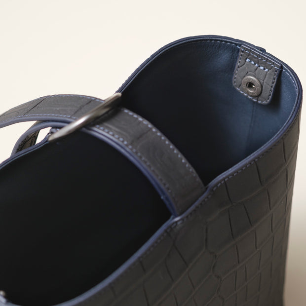 EX マットブラック<br>高さ約20×幅15×マチ11cm・持ち手部分約21cm<br>約300g