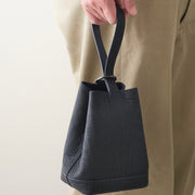 EX マットブラック<br>高さ約20×幅15×マチ11cm・持ち手部分約21cm<br>約300g