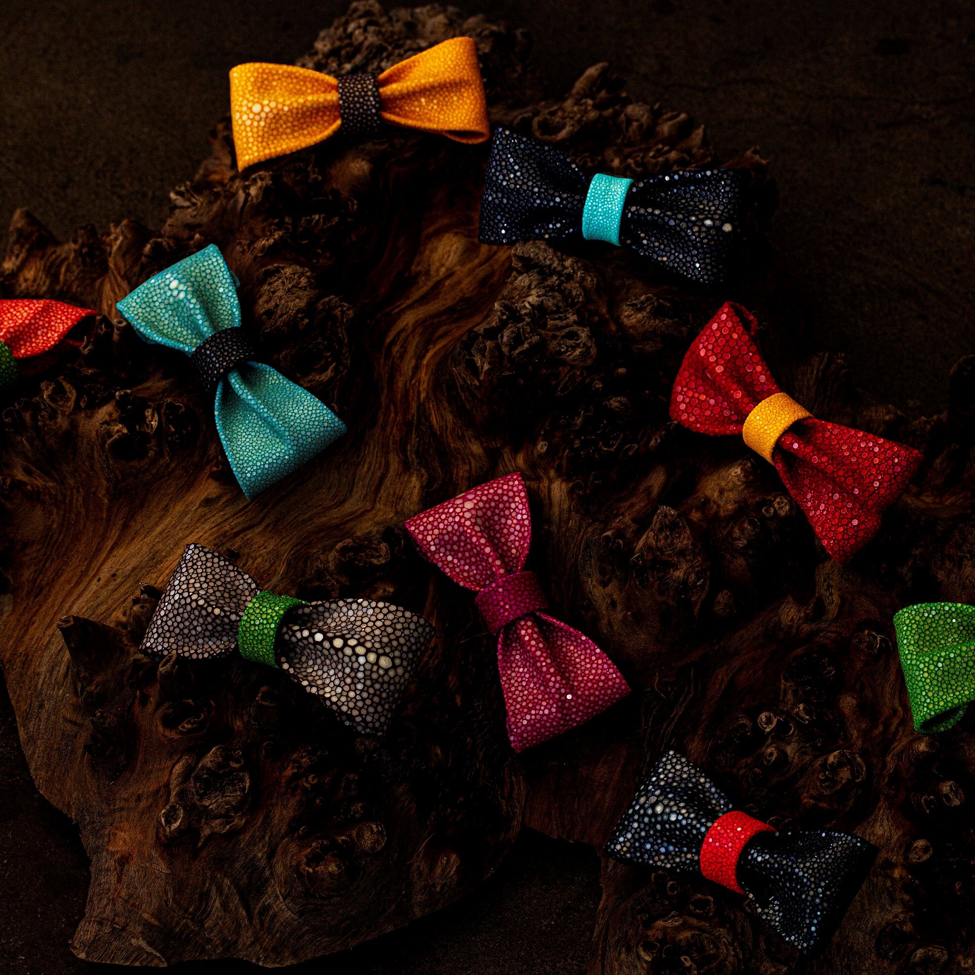 ＜剛腕＞　型崩れしない、遊び心溢れるガルーシャボウタイ