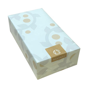 「紀州五代梅の心 10粒 木箱」包装イメージ（ギフト）<br>※デザインは変更になる場合があります。