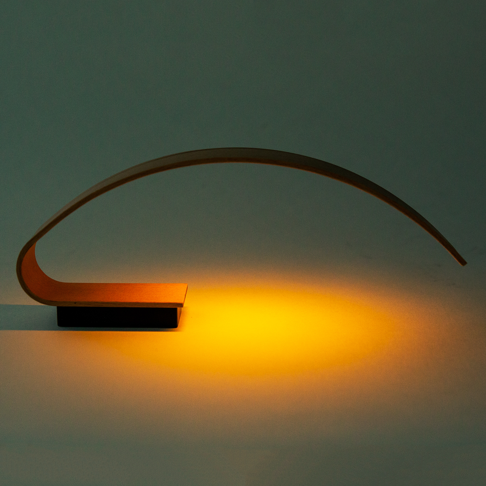 アーチ型ランプ