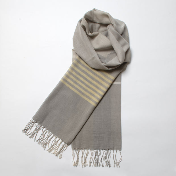 玄鳥<br>約59×200cm<br>絹65%・オーガニックコットン35%