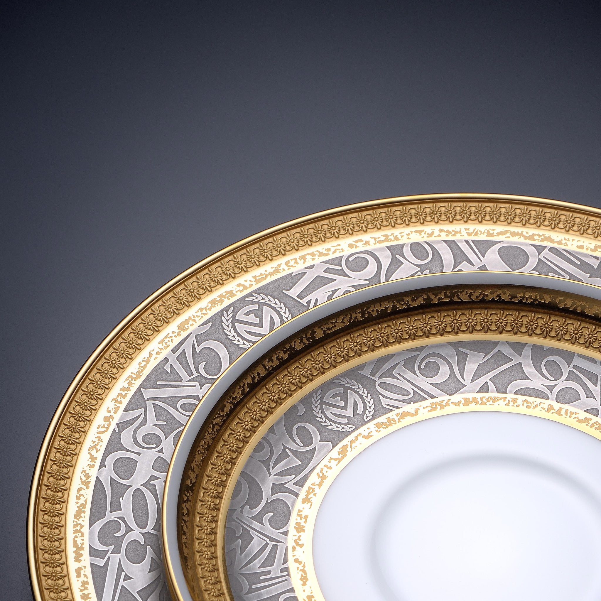 ＜FRANCK MULLER × 大倉陶園＞　スペシャルティーセット