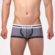 ネイビー　前面<br>モデル着用サイズ：L<br>（身長180cm/体重70kg/ヒップ91cm）