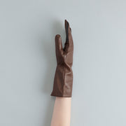 カラー：TAN<br>素材：羊革<br>サイズ：21cm（全長約30cm）<br>日本製