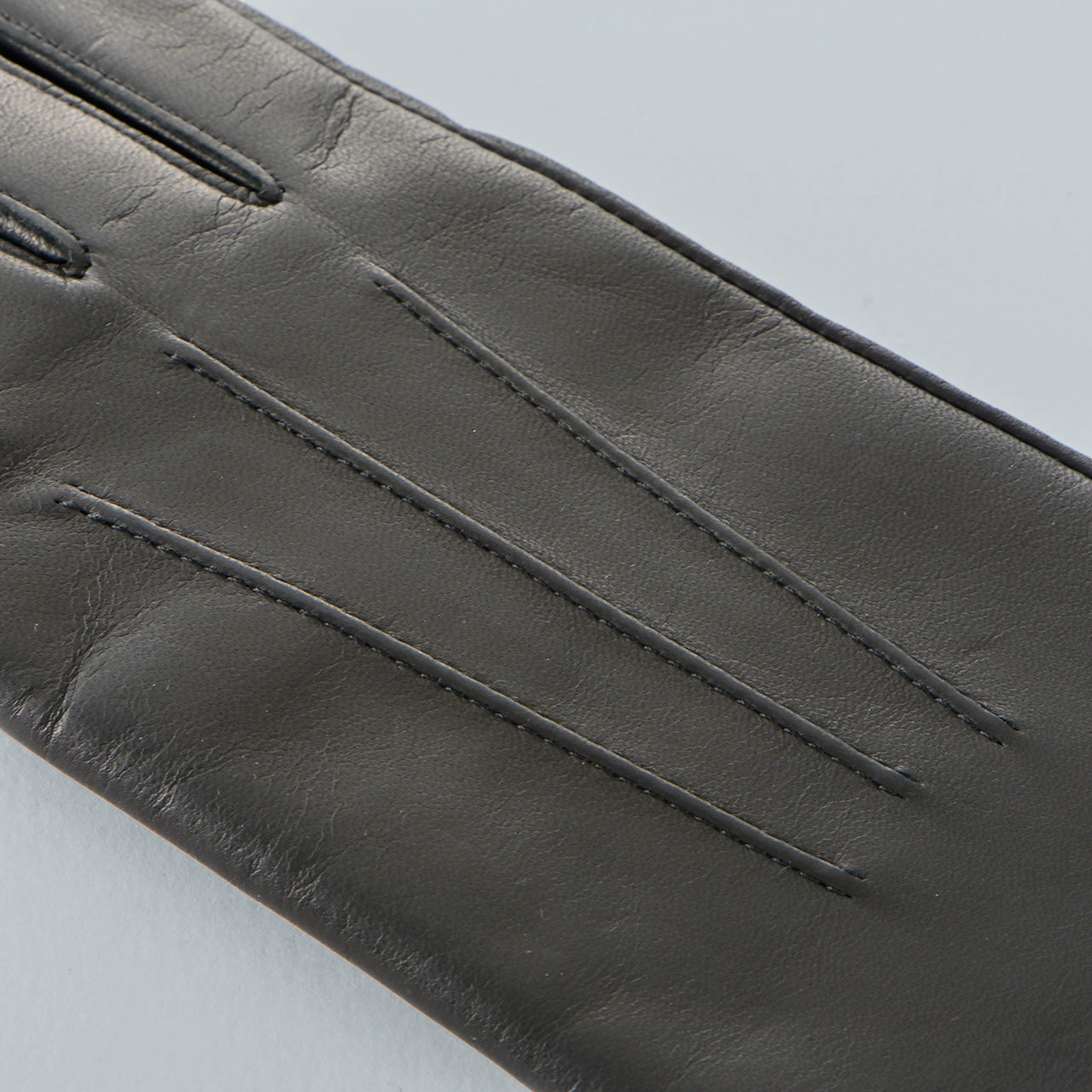 細部まで丁寧に縫製