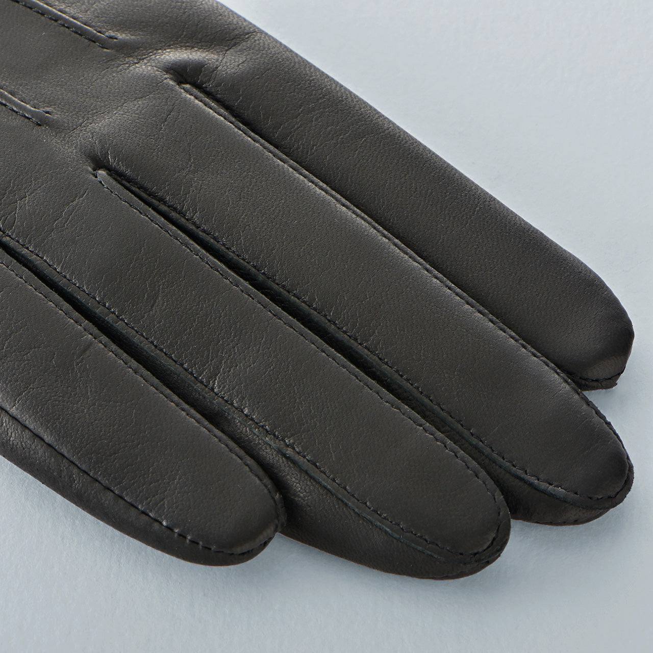 細部まで丁寧に縫製