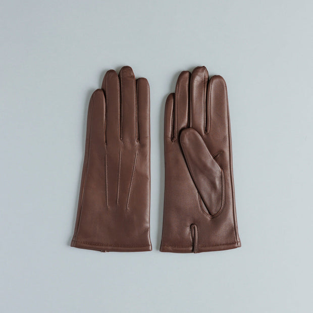 カラー：TAN<br>素材：羊革<br>サイズ：21cm（全長約23cm）<br>日本製