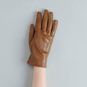 カラー：LUGGAGE<br>素材：羊革<br>サイズ：21cm（全長約23cm）<br>日本製