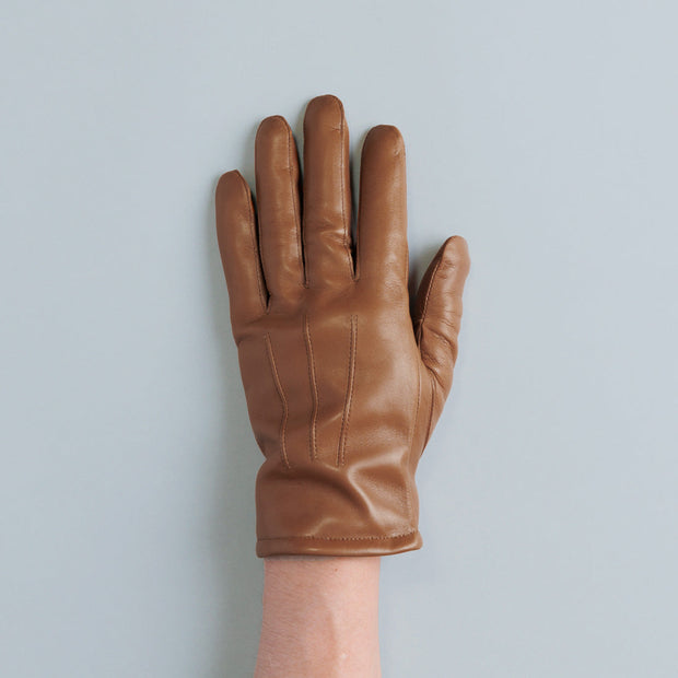 カラー：LUGGAGE<br>素材：羊革<br>サイズ：24cm<br>日本製