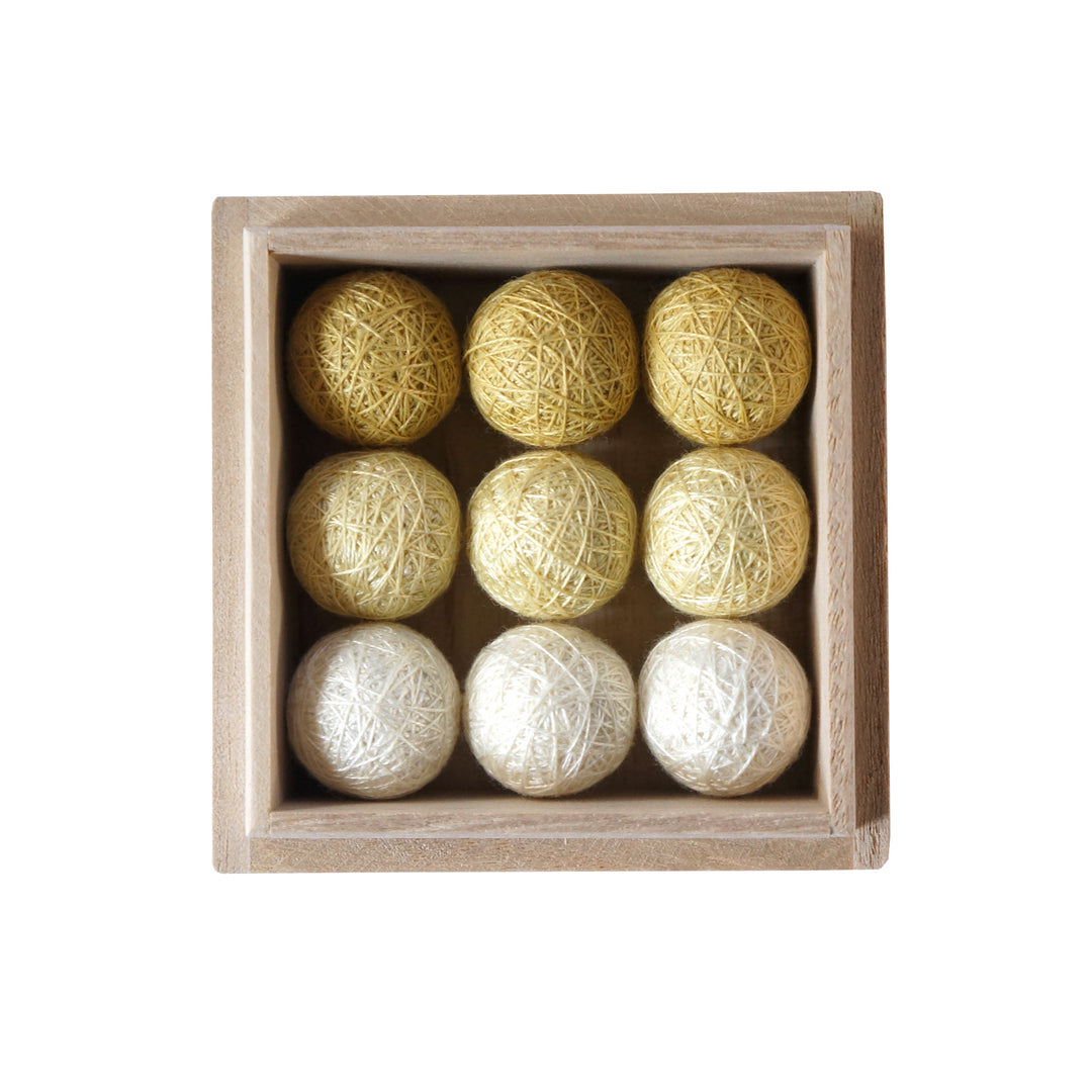 にほひ手まり 桐箱 グラデーションが美しい、小さな香る手まり – By