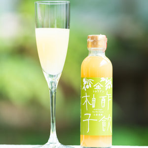 柚子<br>甘味料・香料不使用で、果汁、蜂蜜の自然な甘み