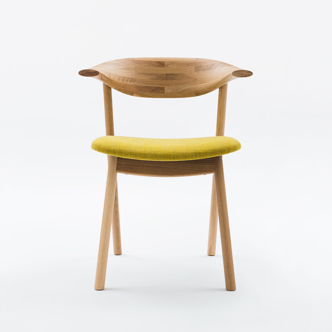 匠工芸 ヤマナミ チェア カーブしたパーツがフィット感を生む 人気